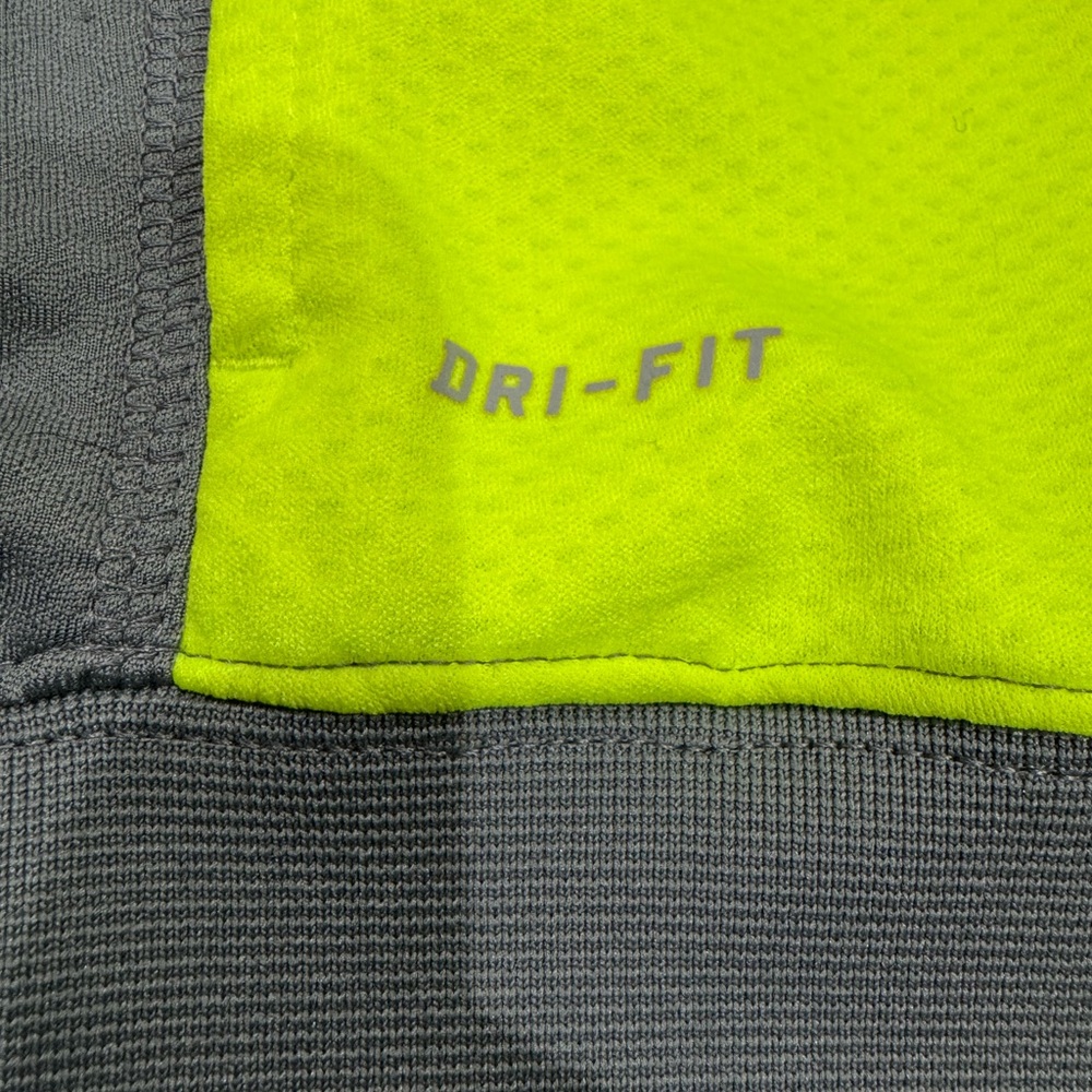 Nike Dri-FIT Kids Neon Yellow and‎ Gray Jacket - Picture 2 of 3
